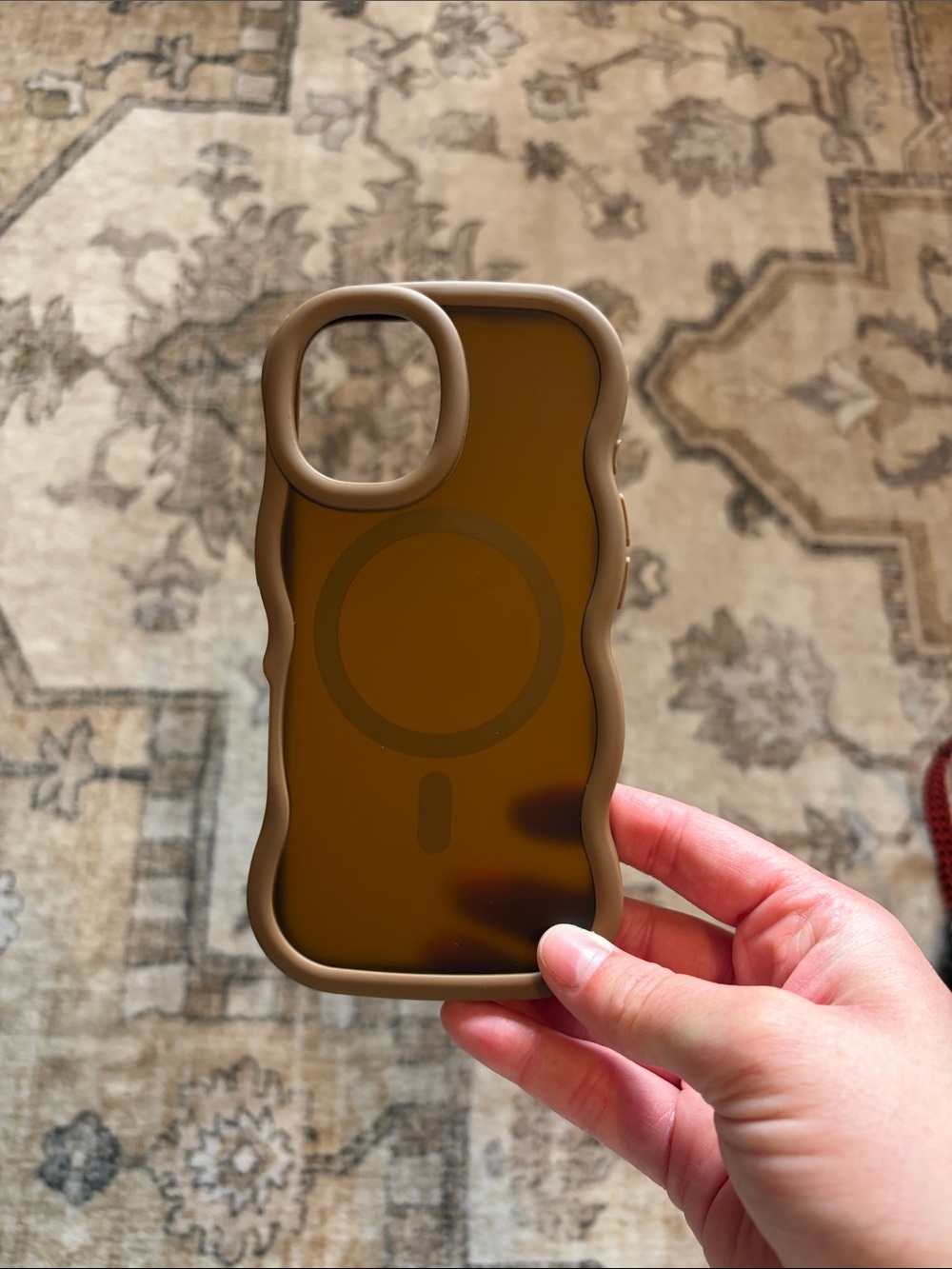Wavy Brown Silicone Case
